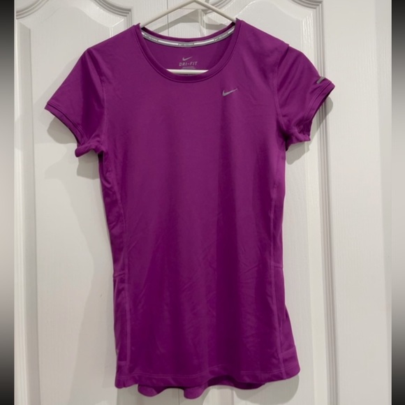 WOMENS NIKE DRIFIT RUNNING TOP - Picture 1 of 2
